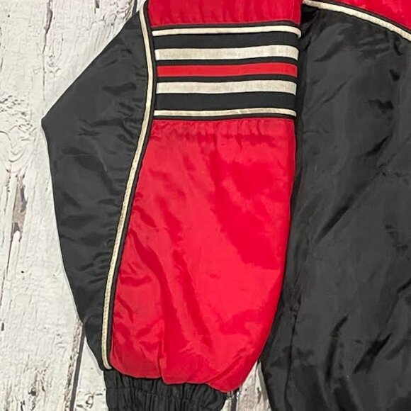 Vintage University of Nebraska Cornhuskers College 1990s Puffy Hooded Jacket - Picture 8 of 9